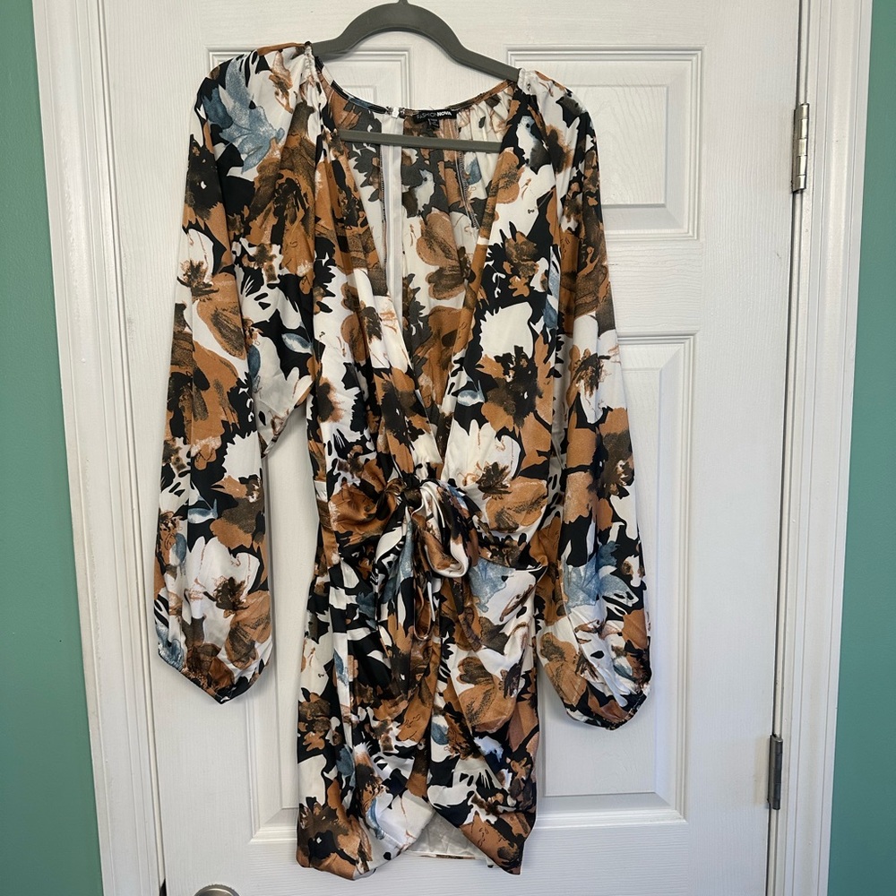 Fashion Nova size medium mini dress